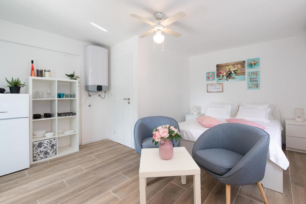Apartmán Oleander Malinska Exteriér fotografie